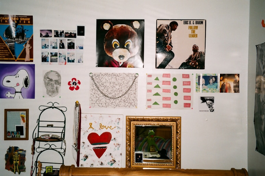 Photo Inspiration for a creative wall collage