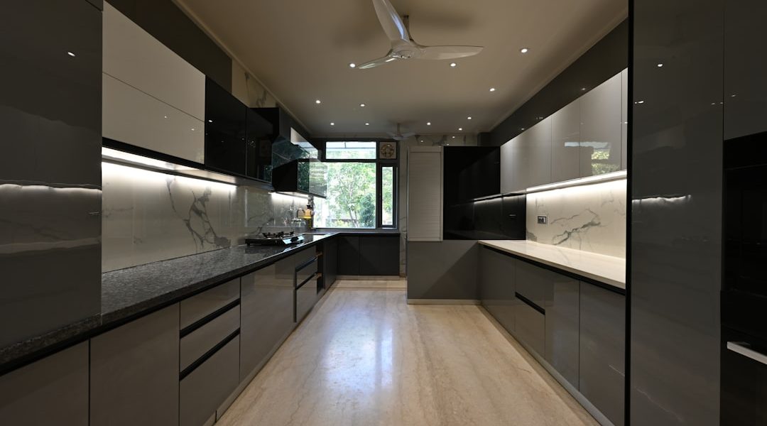 Photo compact kitchen design